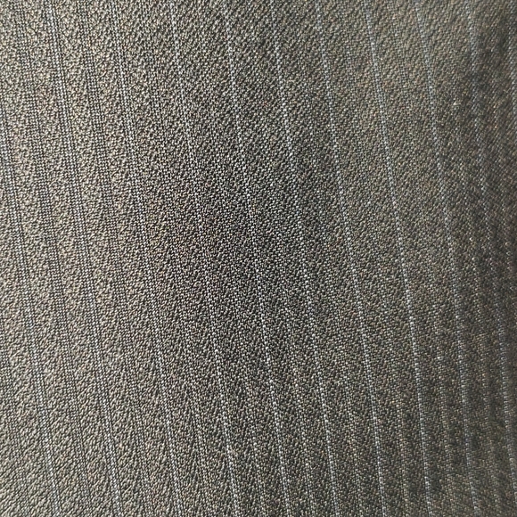 Earvin " Magic" Johnson Signature 2 pc. SUIT - Picture 7 of 11